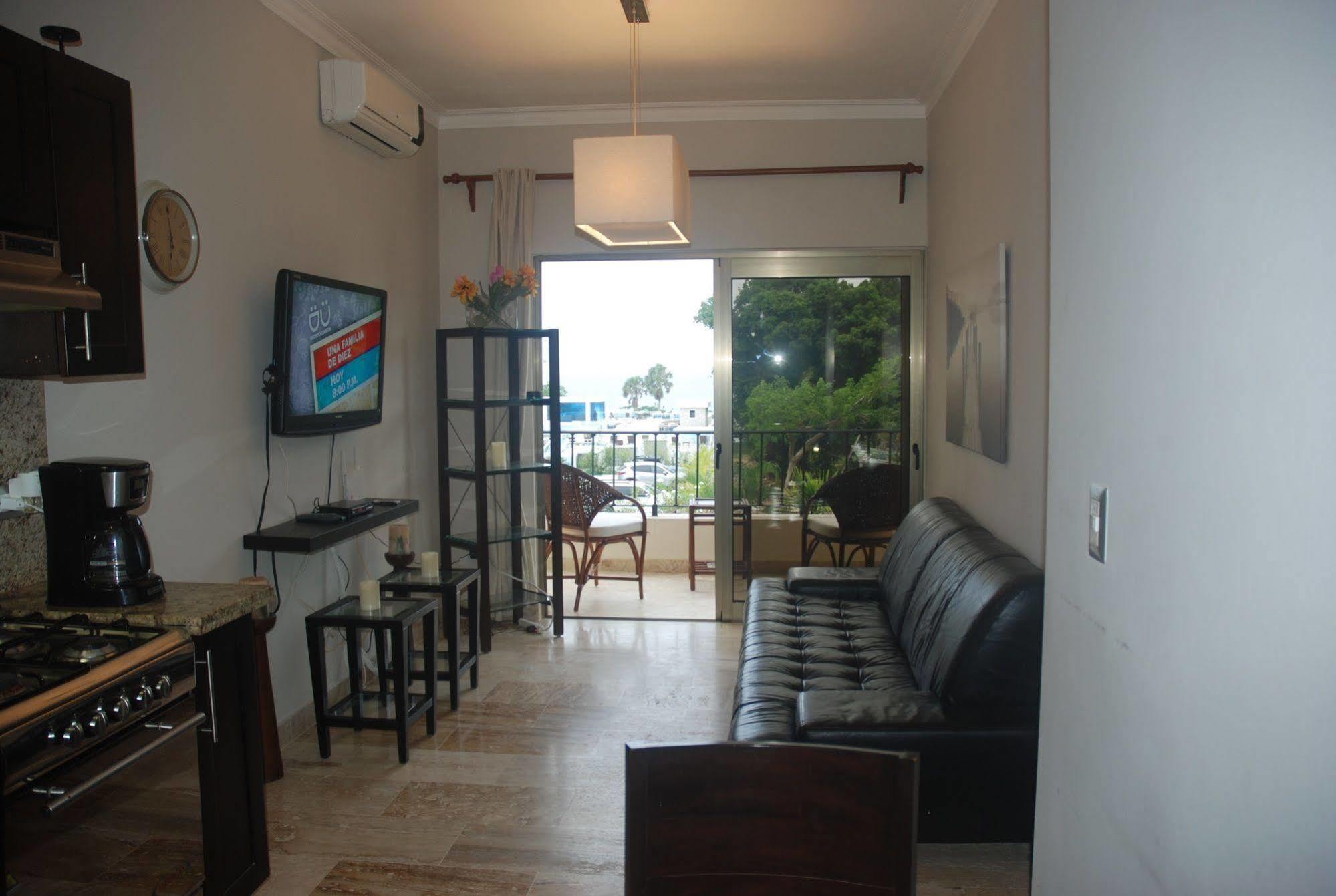 E&J Beach Condo Sosúa エクステリア 写真